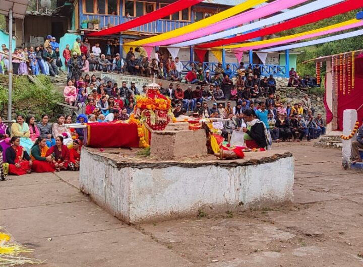 सीमांत उपला टकनौर में दो दिनों से सेलकू पर्व का उल्लास, क्षेत्र के मूल निवासियों ‘बुढेरों’ का पारंपरिक त्योहार है सेलकू। NIU