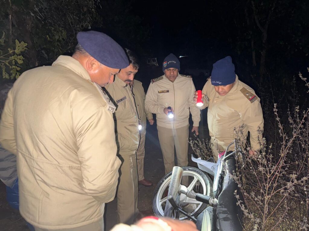 देर रात यहाँ हुई दून पुलिस की बदमाश से मुठभेड़, SSP खुद मौके पर पहुंचे l NIU