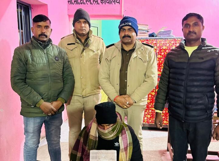 SSP नैनीताल के निर्देशन में नैनीताल पुलिस की नशे के विरुद्ध बड़ी कार्यवाही, 05 लाख की चरस, हजारों की नकदी बरामद । NIU